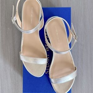 Stuart Weitzman dancer 35 block sandal in silver metallic leather